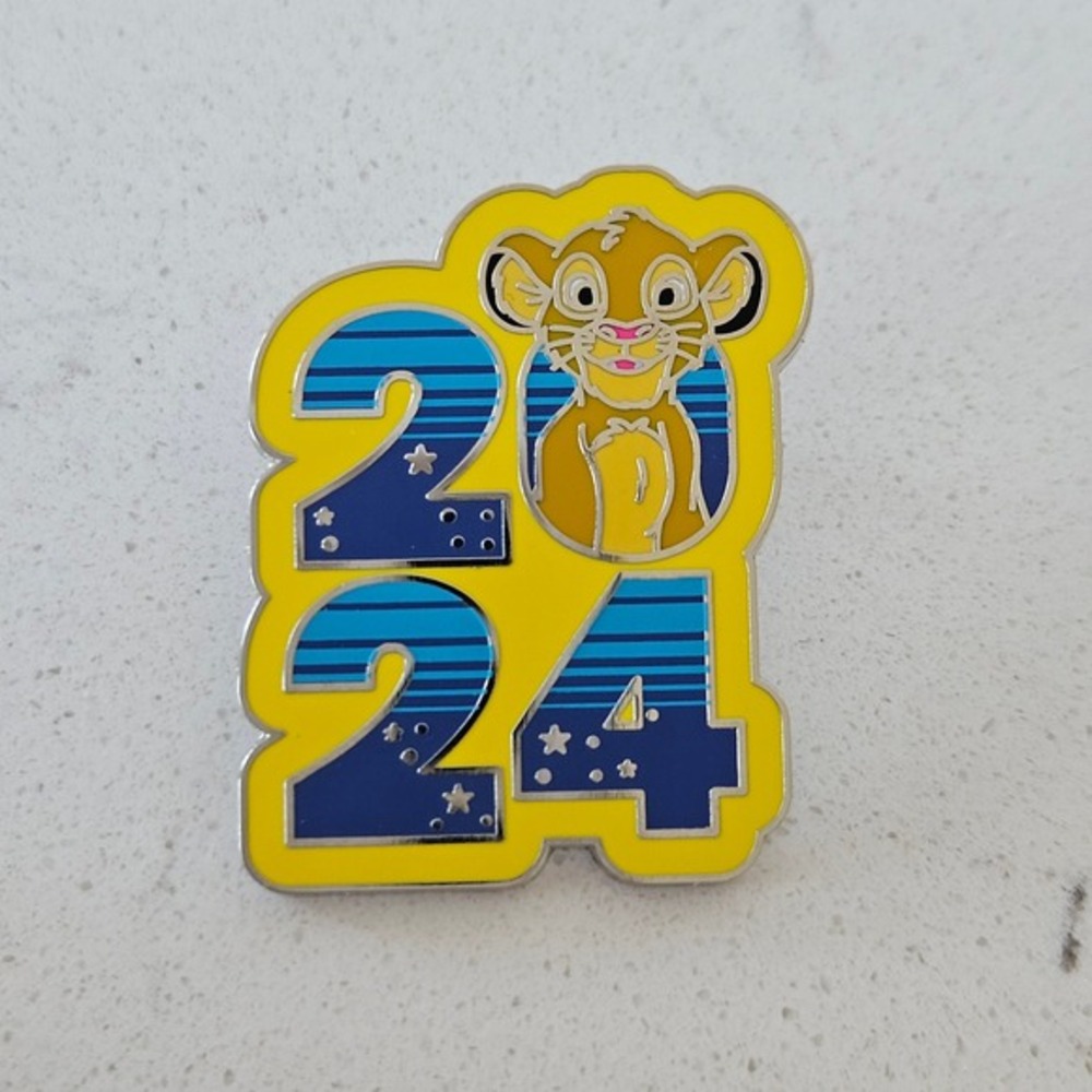 Disney Lion King‎ Simba 2024 New Year Celebration Collectible Pin